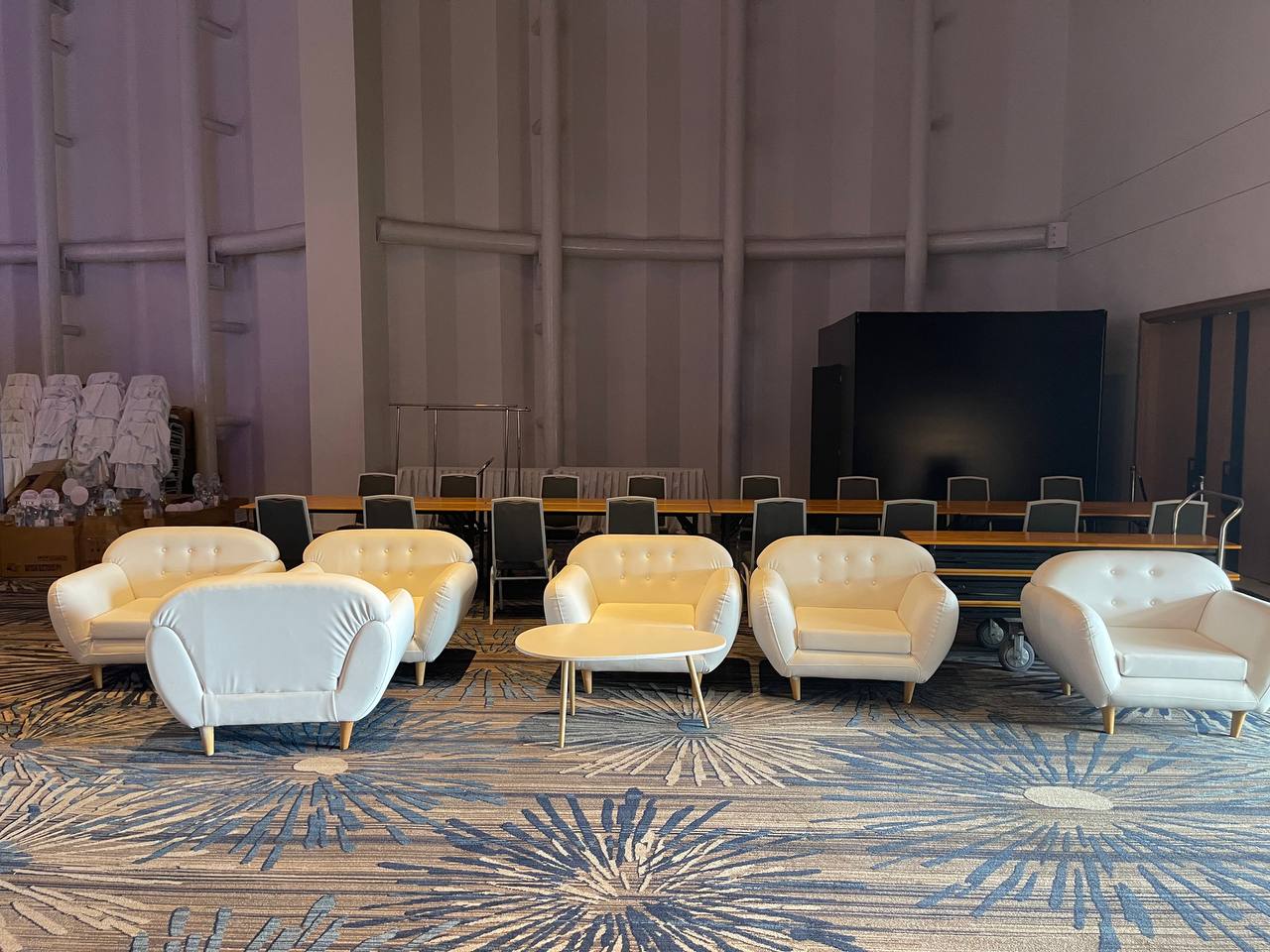 Cho thuê ghế sofa